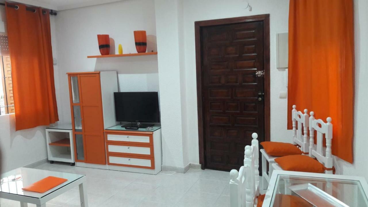 Patio Pompeyos Apartment Кордоба Екстериор снимка